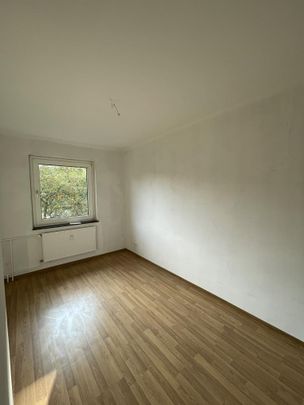 Wohnen in Groß-Umstadt ! 3-Zimmer-Wohnung jetzt frei ! - Foto 1