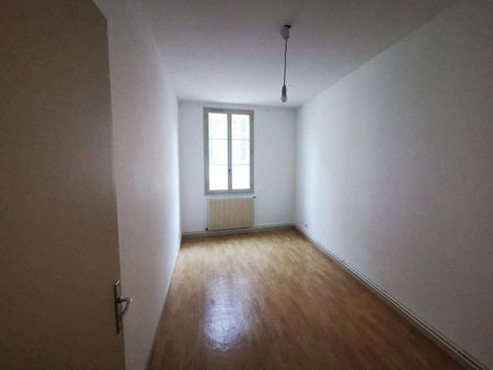 Appartement 4 pièces - 71250 Cluny - Photo 4