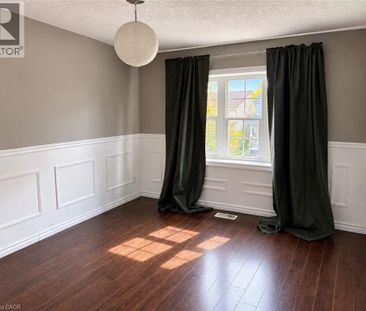 470 TREMBLING ASPEN Avenue, Waterloo, Ontario, N2T2T4 - Photo 4