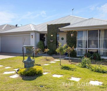 Spacious Family Home with Theatre, Study & Alfresco Living - Photo 1