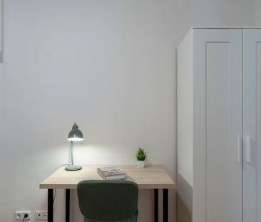 Calle de Santa Engracia, Madrid, Community of Madrid 28003 - Photo 3