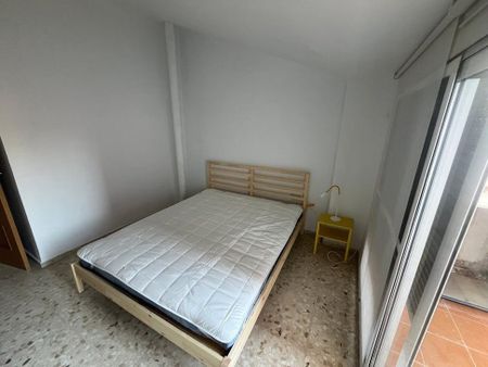 Carrer dEscalante, Valencia, Valencian Community 46011 - Photo 2