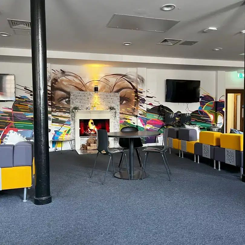 Standard Studio - Photo 1