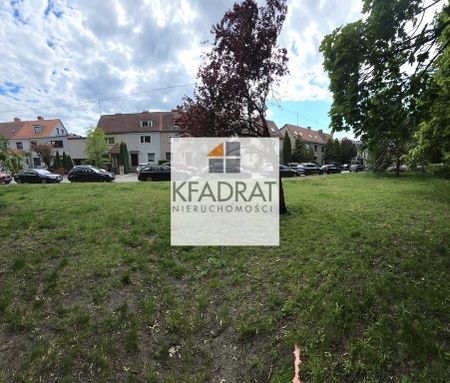 Szeregowiec z ogrodem, przy parku na Pogodnie. - Фото 2