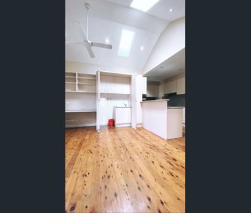 Classic Semi-Detached Home in a Peaceful Sought-After Street - Photo 3