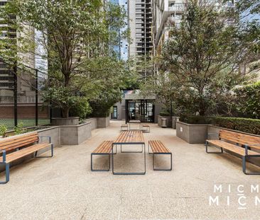 Stylish One-Bedroom Apartment in the CBD - Photo 6
