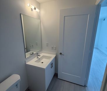 For Lease - 412 Silver Maple Road, Oakville, Ontario - Photo 6