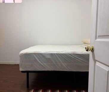 For Lease - 17 Rangeley Drive Unit# Bsmnt, Toronto, Ontario - Photo 4