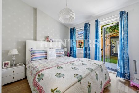 2 bedroom Flat To Let Total Size: 732 SQ FT - Photo 2