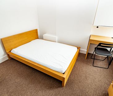 1 bed house / flat share to rent in Wolverton Road, Bournemouth, BH7 - Photo 4