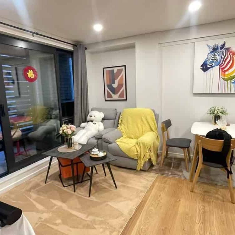 Cozy 2 Bedrooms in Great Location - Photo 1