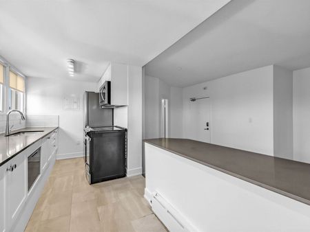 For Lease - 70 Spadina Road Unit# PHD, Toronto, Ontario - Photo 5