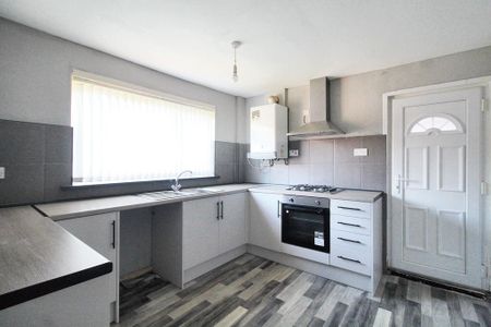 2 bedroom semi-detached house to rent - Photo 2