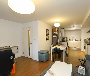 1 bedroom Apartment to rent - Photo 4