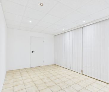 Praxisraum mit vielseitigen Nutzungsmöglichkeiten in Waldtrudering - Photo 5