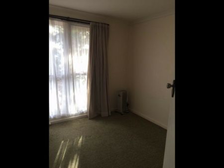 27 Muresk Street, Farrer ACT, Belconnen - Photo 2