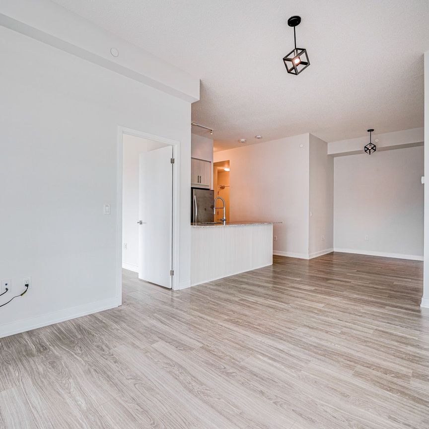 For Lease - 4055 Parkside Village Drive Unit# 422, Mississauga, Ontario - Photo 1