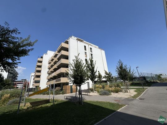 Perfekt für Singles oder Paare: Attraktive 2-Zimmer-Wohnung mit Balkon nahe U1 - Photo 1