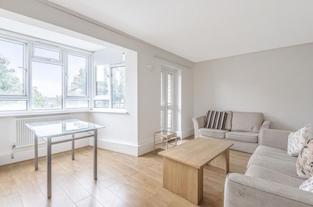 4 bedroom property to rent - Photo 1