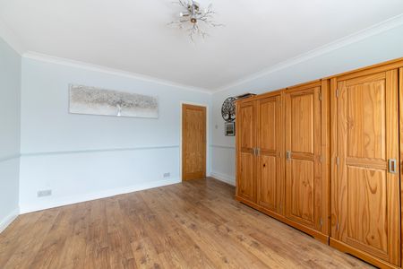 Utilities & More - Photo 4