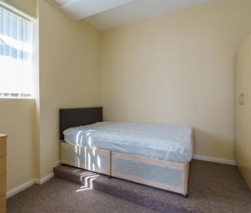 2 bed flat to rent in Sackville Road, Heaton, NE6 - Photo 5