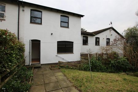 3 bed End of Terrace House for let - Photo 2