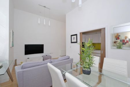 2 bedroom flat to rent - Photo 3