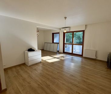 Location Appartement 3 pièces 84m² SIERENTZ 68510 - Photo 2