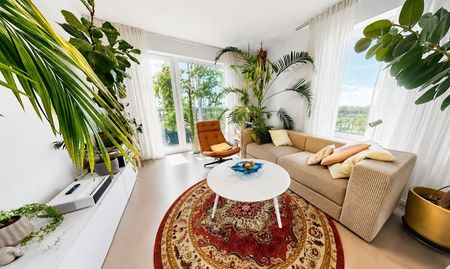 Moderný 3-izbový byt s veľkým balkónom | Slnečnice | Garážové státie - Photo 2