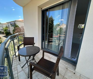 Location Appartement 1 pièce 23m² NIORT 79000 - Photo 2