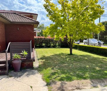 9 Nicholas Avenue, Forestville, NSW 2087 - Photo 5