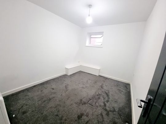 Property To Rent Hardshaw Street, St. Helens, WA10 | 2 Bedroom Apartment through Little Estate Agents - Photo 1