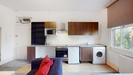 Modern Studio - Photo 5