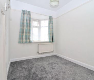 4 bedroom detached house to rent - Photo 4