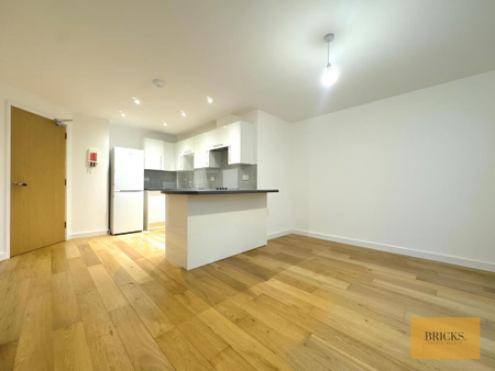 1 bedroom flat to rent - Photo 5