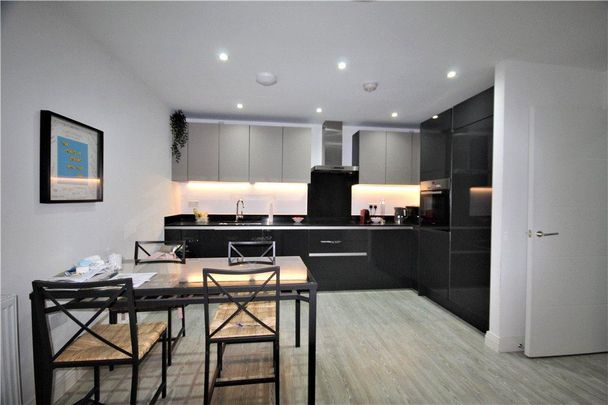 2 bedroom apartment to rent - Photo 1