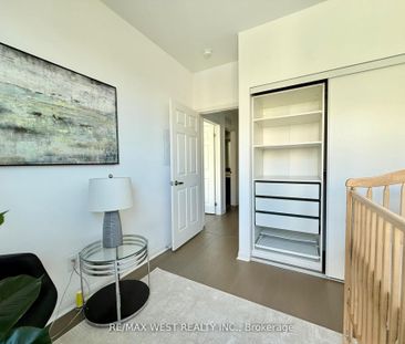 For Lease - 639 Lawrence Avenue Unit# 310, Toronto, Ontario - Photo 2