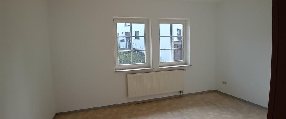 3 ZKDB, 69 qm mit Balkon, NUR mit WBS für 2 bis 3 Personen - Foto 1
