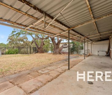 75 Fauntleroy Avenue, Ascot WA 6104 - Photo 3