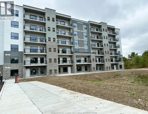 3320 STELLA CRESCENT Unit# 311 | 3320 STELLA CRESCENT Unit# 311, Windsor - Photo 1