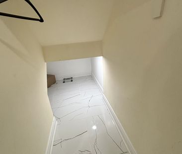 For Lease - 38 Lavallee Crescent, Brampton, Ontario - Photo 5