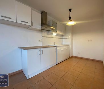 Location Appartement 3 pièces 67m² CARPENTRAS 84200 - Photo 5