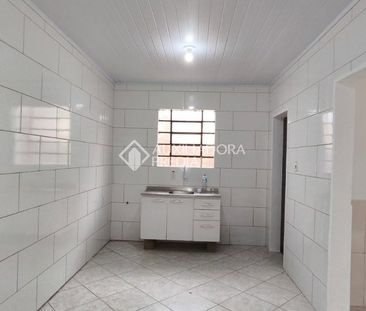 Casa com 2 quartos e 120m² para alugar em Mathias Velho, Canoas. - Foto 1