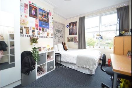 7 Bedroom Student Properties - Photo 3