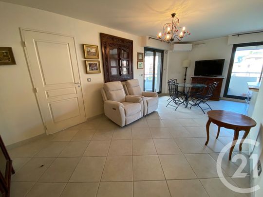 Location Appartement 2 pièces 42m² NICE 06300 - Photo 1