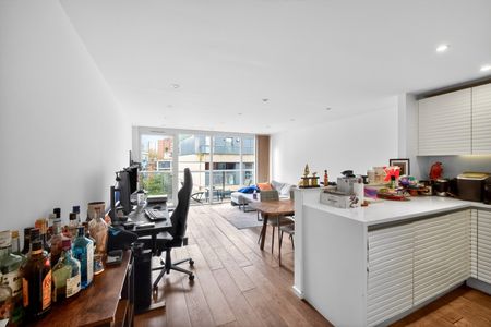 Central Street, London, EC1V 8BJ - Photo 3