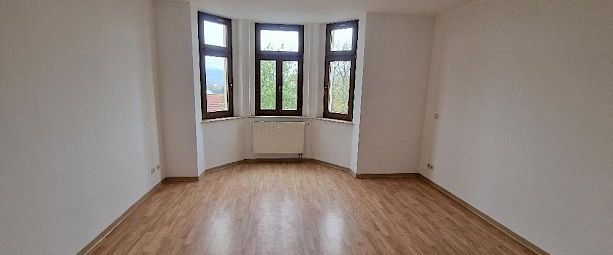 helle 3 Zimmer Wohnung Altbau- toller Fernblick - Foto 1