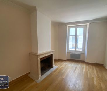 Location Appartement 4 pièces 82m² POITIERS 86000 - Photo 1