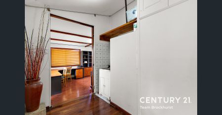 Charming 1950s Home with Modern Flexibility & Pristine Gardens! - Photo 2
