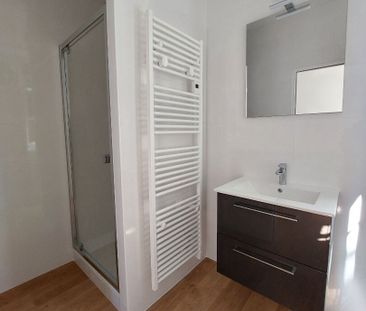 Location Appartement 2 pièces 55m² - Photo 4